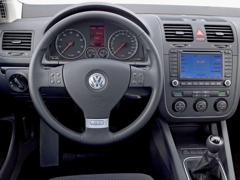 Volkswagen Golf 5 Interior