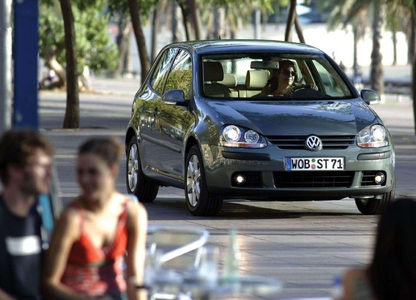 Фольксваген гольф 2008г