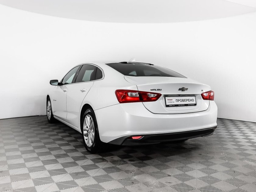 Шевроле Малибу 2016