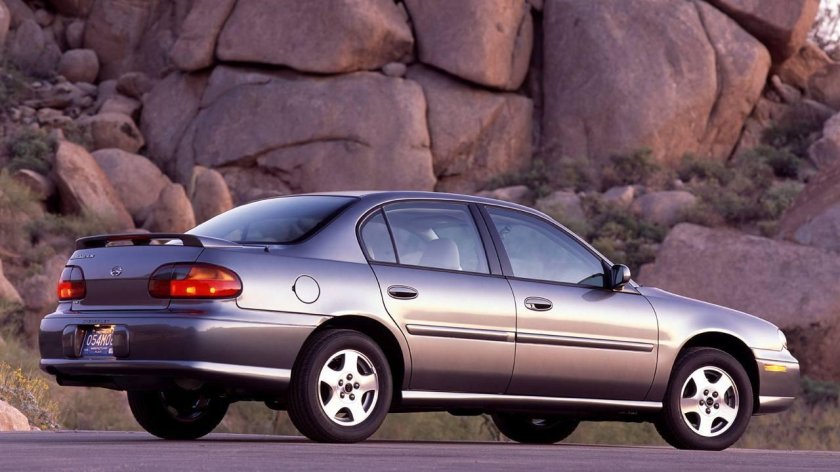 Chevrolet седан 2000