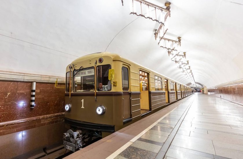 Ретропоезд Сокольники метро