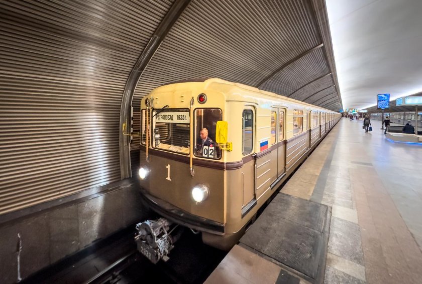 Ретропоезд сокольники вагон метро