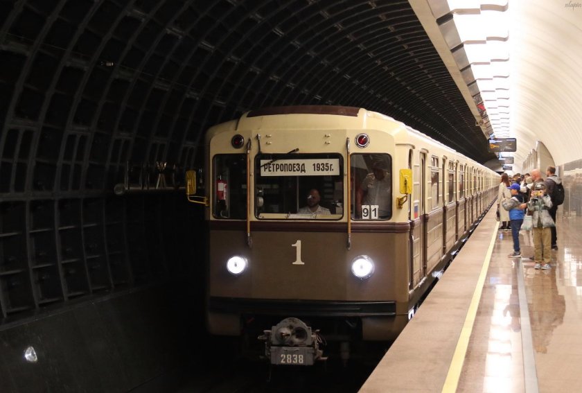 Метро Новокузнецкая 81 717