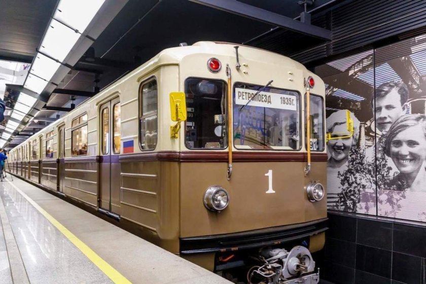 Ретропоезд Сокольники метро