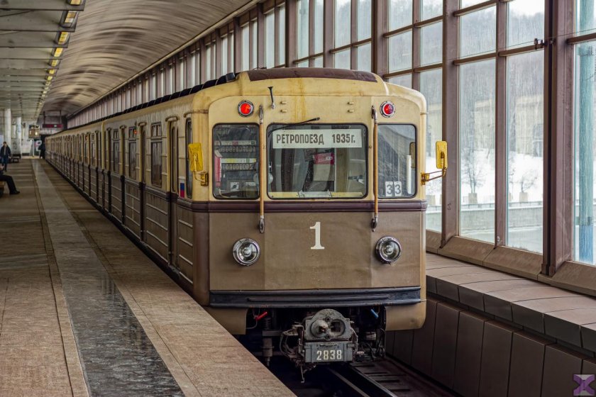 81-717.5А ретропоезд