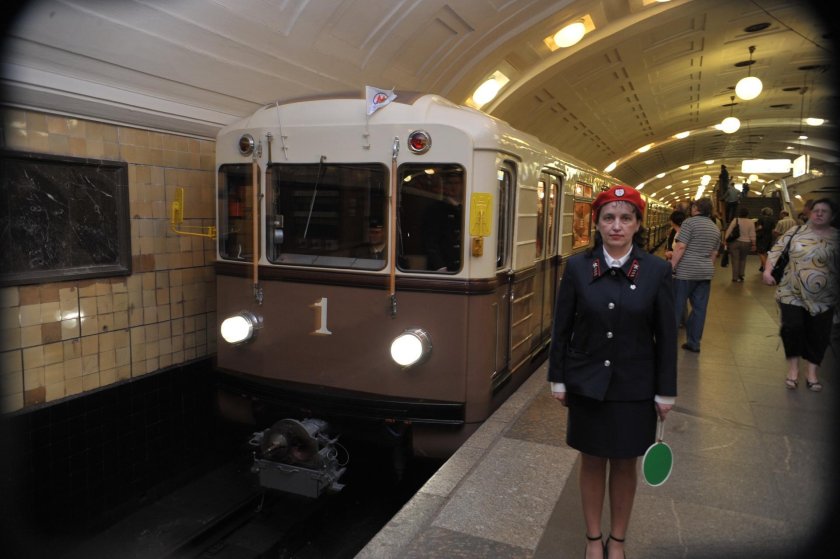 Ретропоезд Сокольники метро
