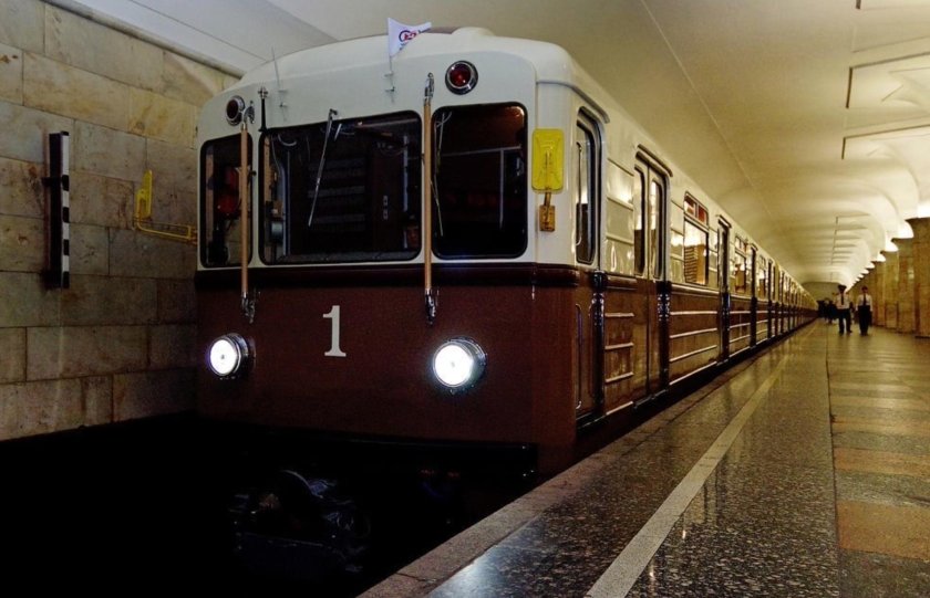 Ретропоезд Сокольники метро