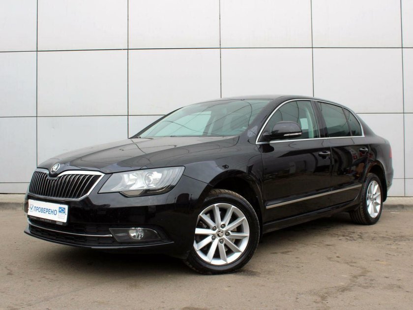 Skoda Superb 2014 черная