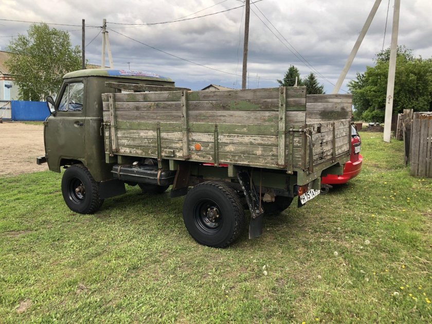 УАЗ головастик 3303