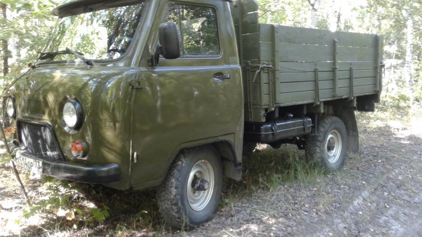 УАЗ головастик бортовой 3303