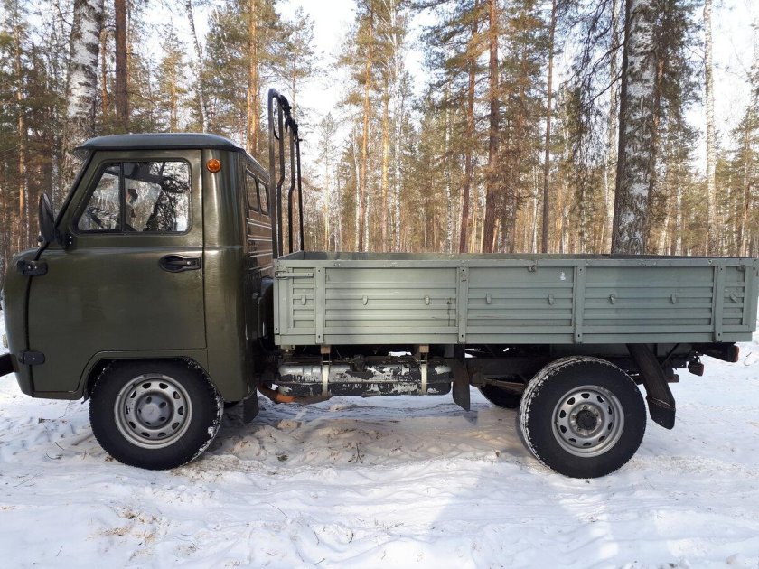 УАЗ головастик 3303