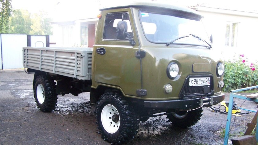 УАЗ 3303 фермер