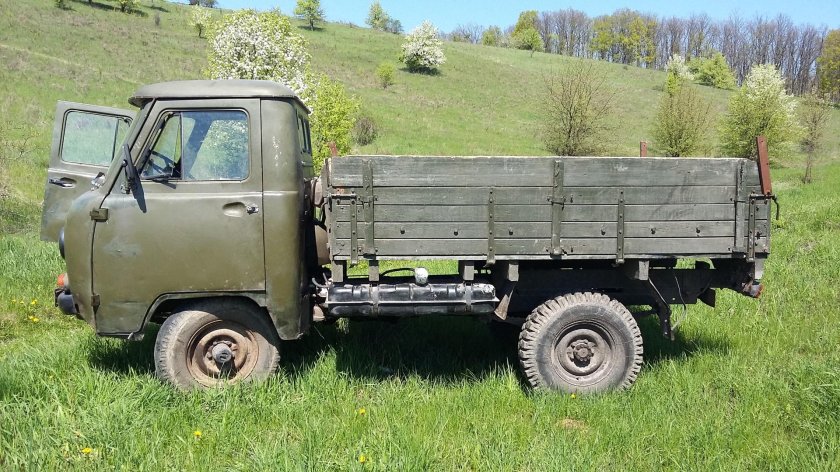 УАЗ головастик 3303