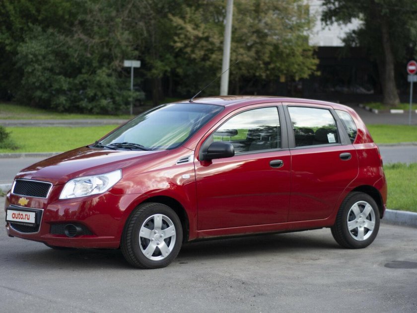 Chevrolet Aveo 2010 хэтчбек