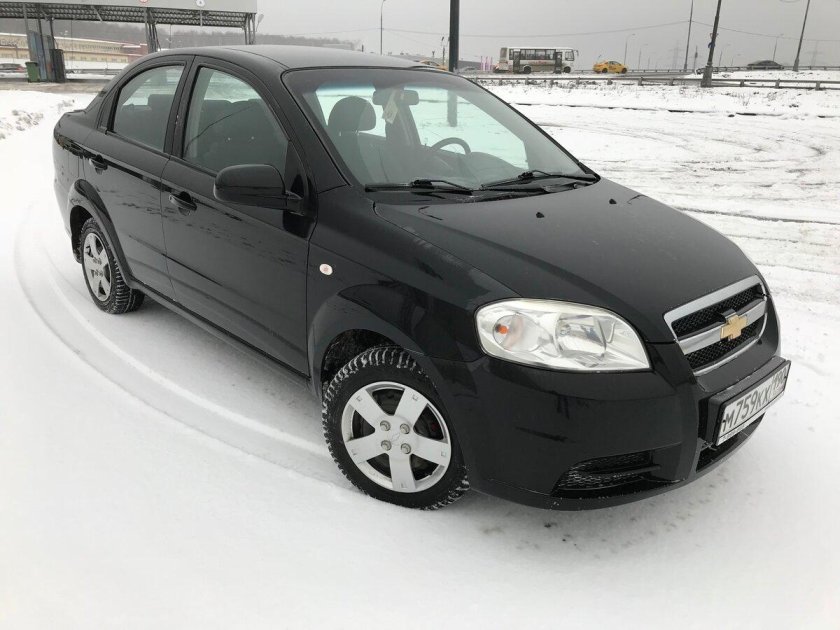 Шевроле Авео седан черный 2010