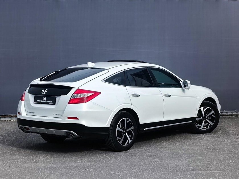 Honda crosstour 2017