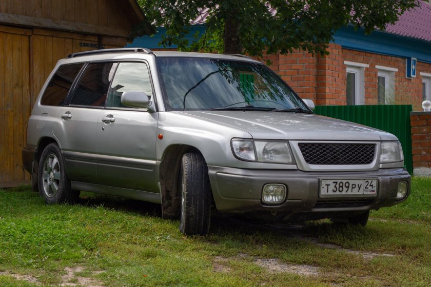 Subaru Forester 1999 2.0