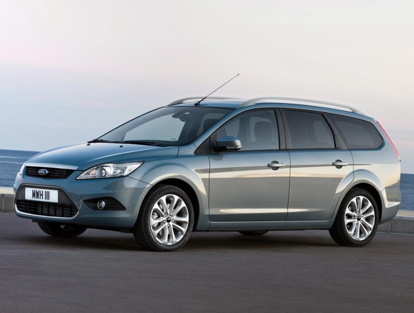 Ford Focus 2 универсал 2008