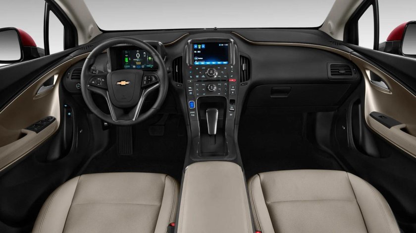 Chevrolet Volt 2 салон