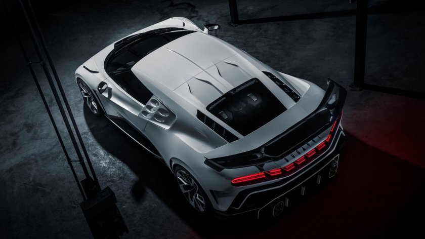 Бугатти Centodieci