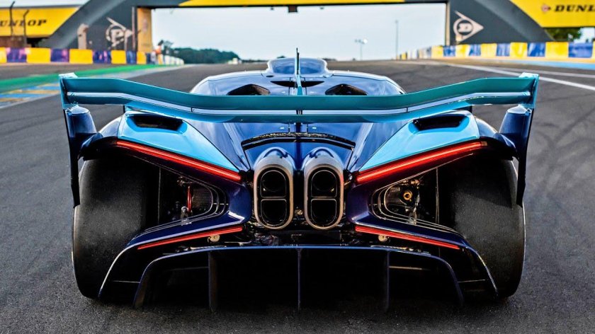 Бугатти Болид