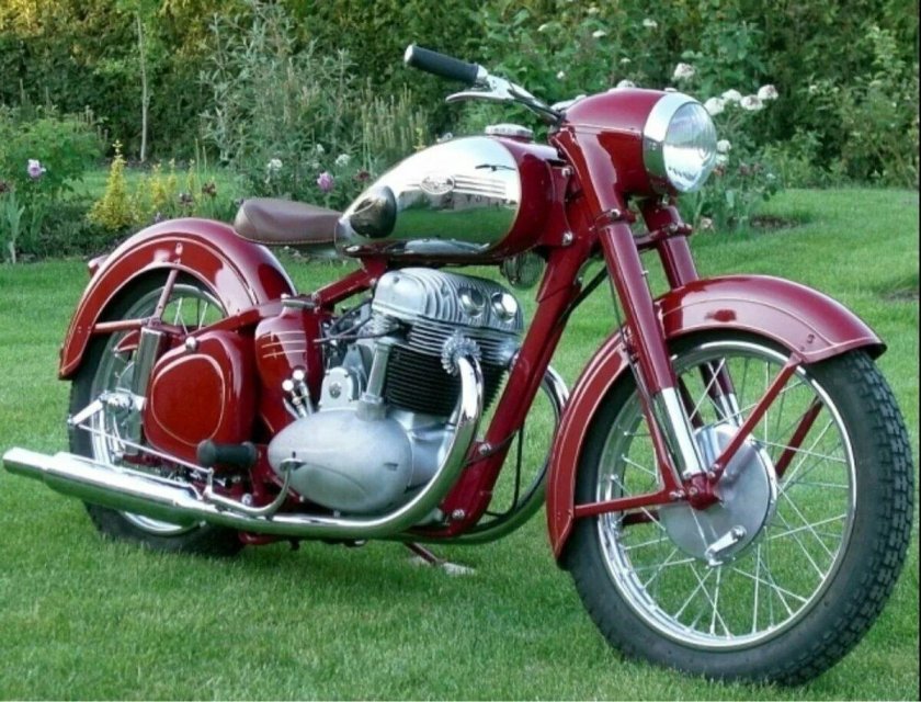 Мотоцикл Ява 500