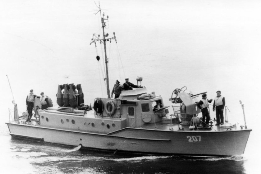 Катер тральщик 361т