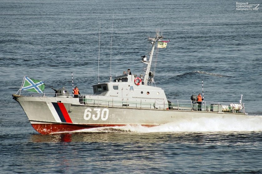 Катер 1400м гриф