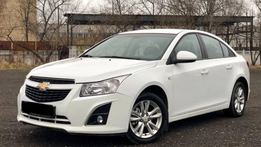 Chevrolet Cruze 2014 белый