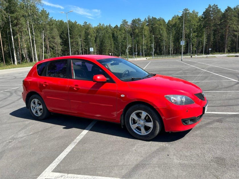 Mazda 3 BK Red