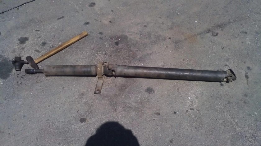 Карданный вал 2107