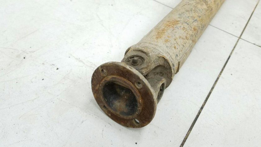 Кардан вал карданный