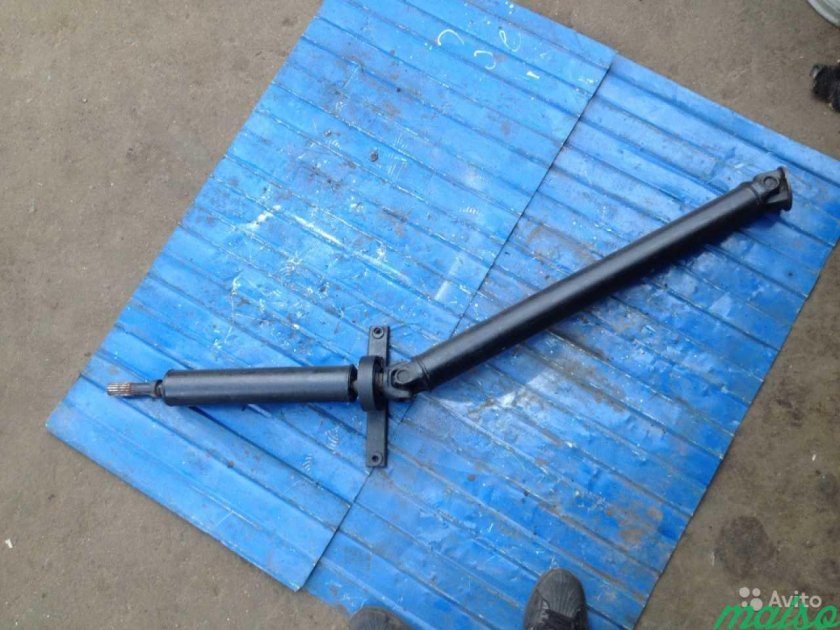 Карданный вал ВАЗ 2104