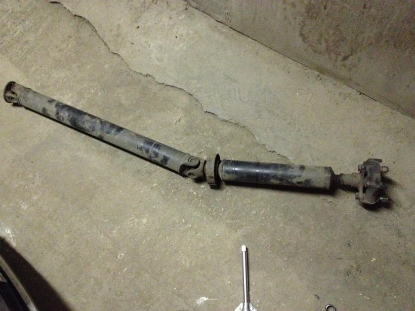 Кардан ВАЗ 2103