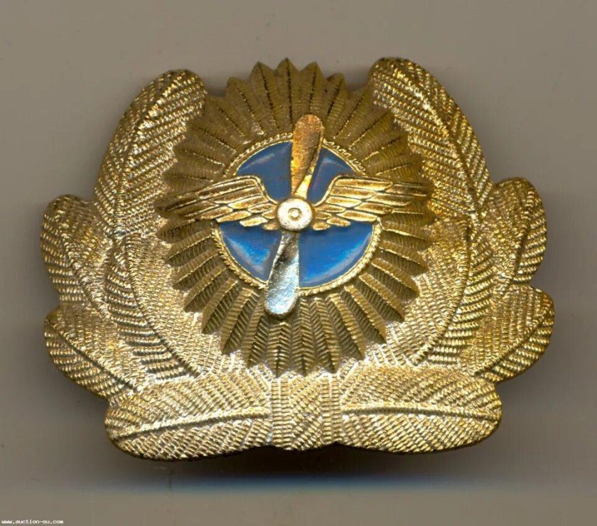 Кокарда летчика России гражданской авиации