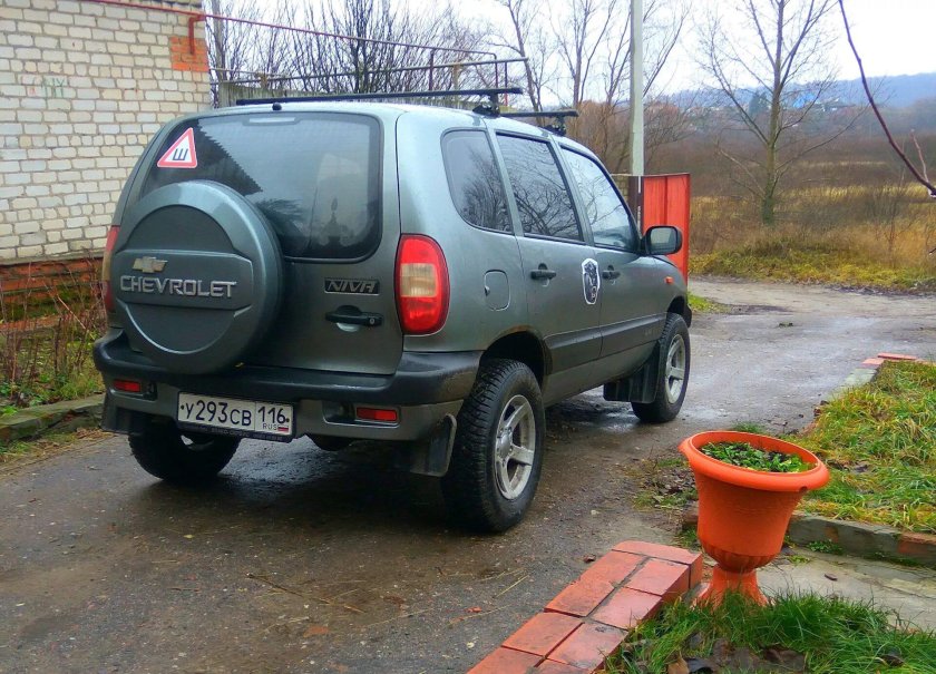 Запасное колесо на ниву Шевроле