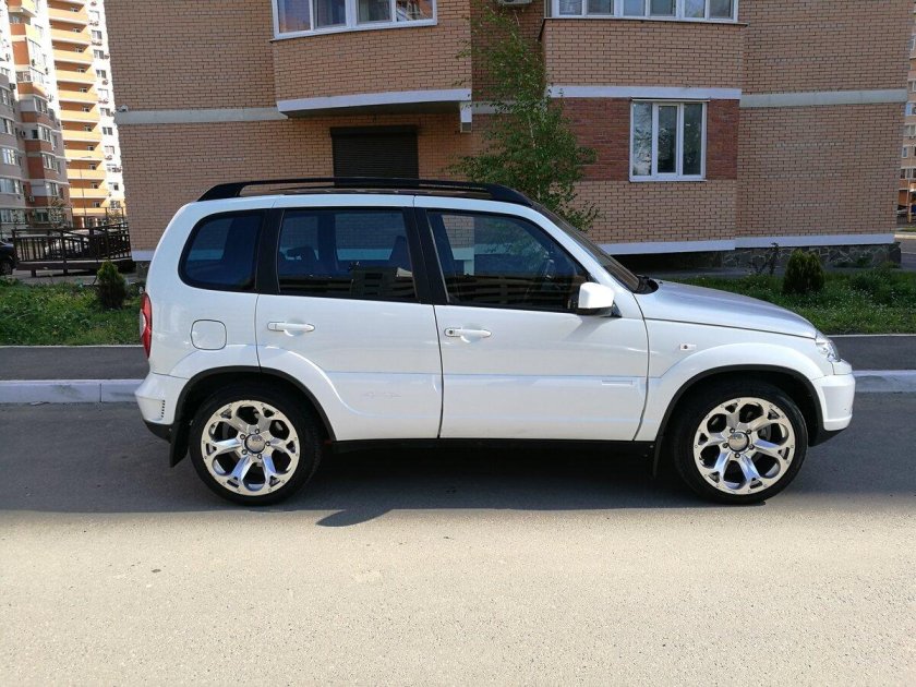 Chevrolet Нива r17