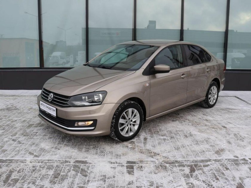 Volkswagen polo 2016