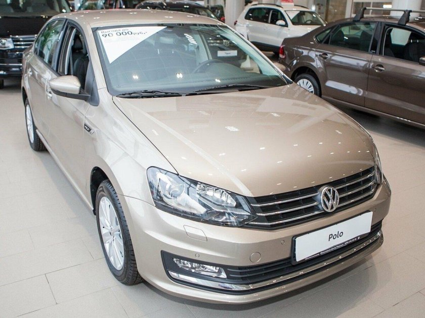 Volkswagen Polo 2017 бежевый