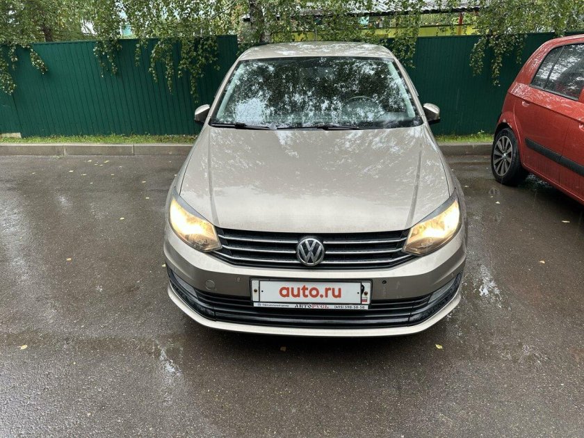 Volkswagen Polo sedan 2019