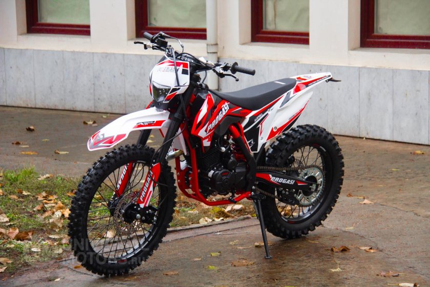 Мотоцикл progasi super max 250