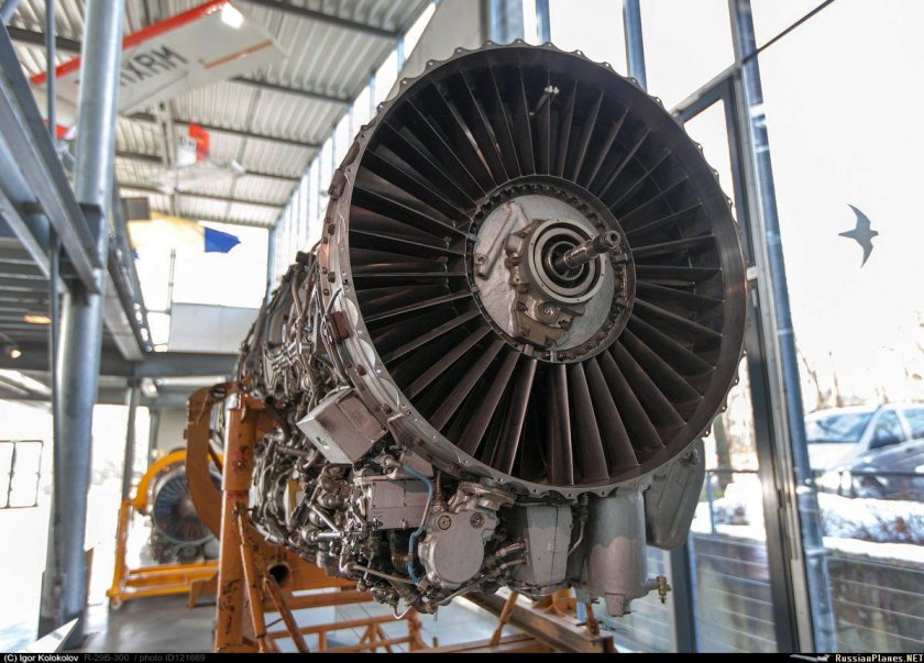 Двигатель р-11ф2-300