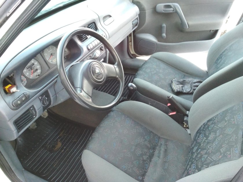 Шкода Фелиция 1996 салон