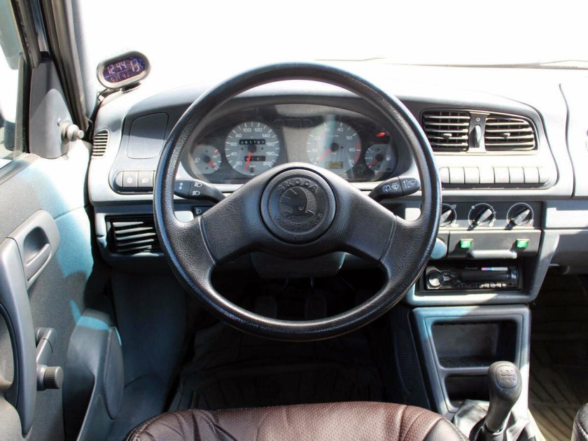 Шкода Felicia 1998 салон