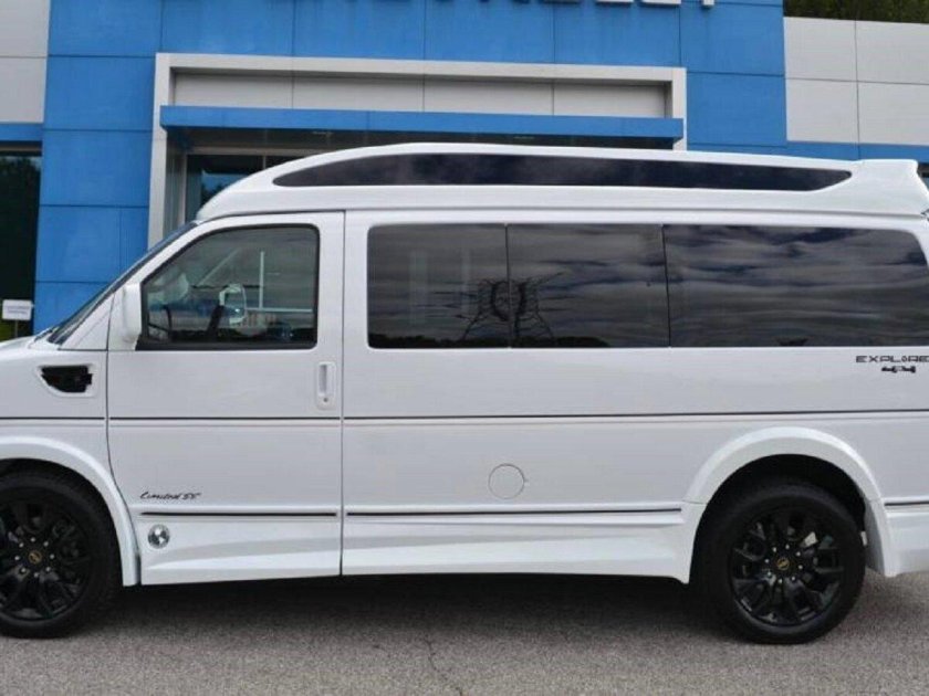 Chevrolet Express 2023