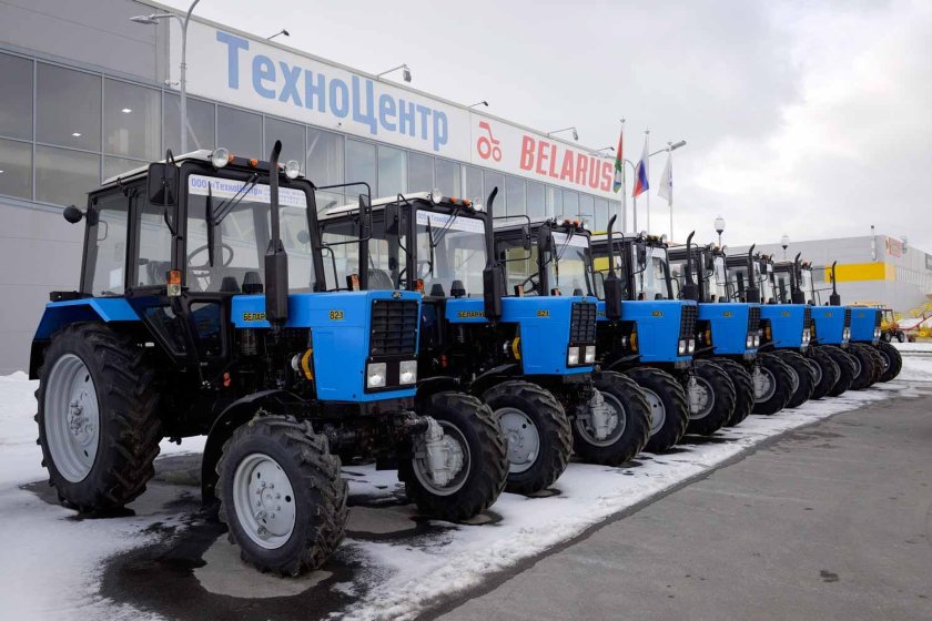 Трактор "Беларус-82.1" (МТЗ)