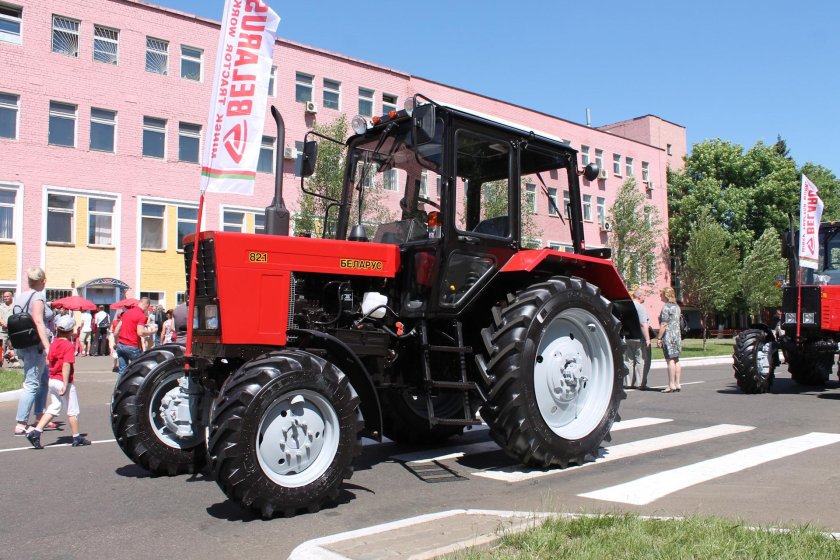 МТЗ Минск Минский тракторный завод