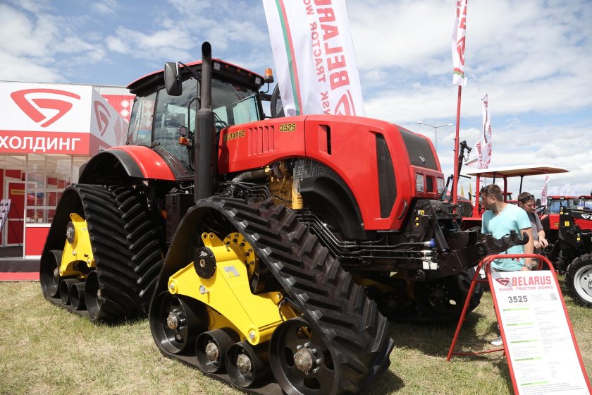 МТЗ 3525