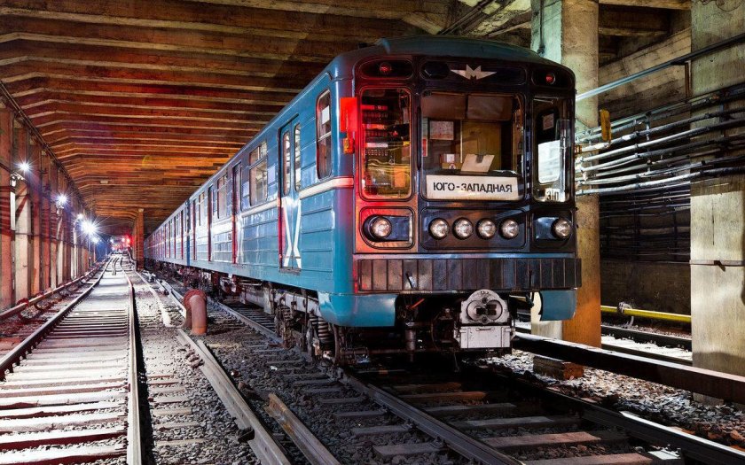 Номерной 81-717/714