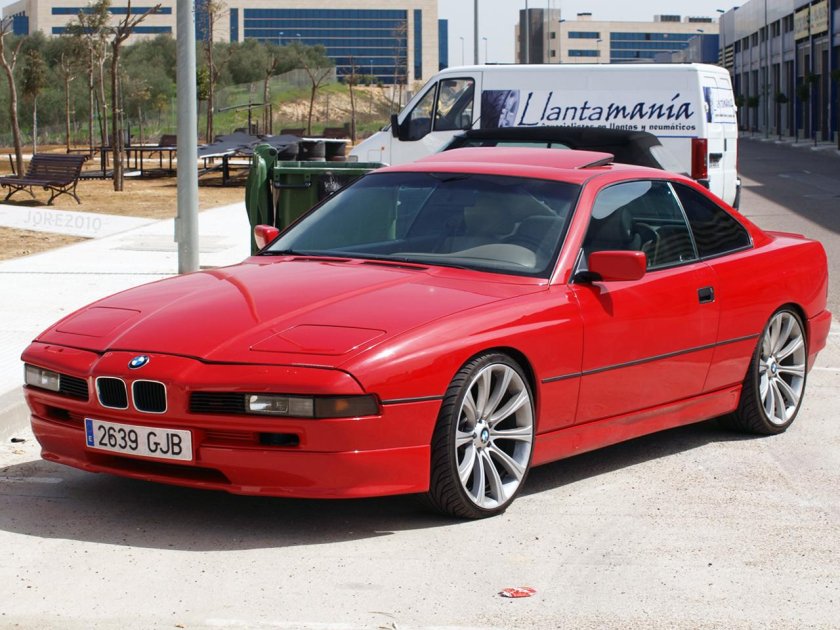 BMW 8 e31
